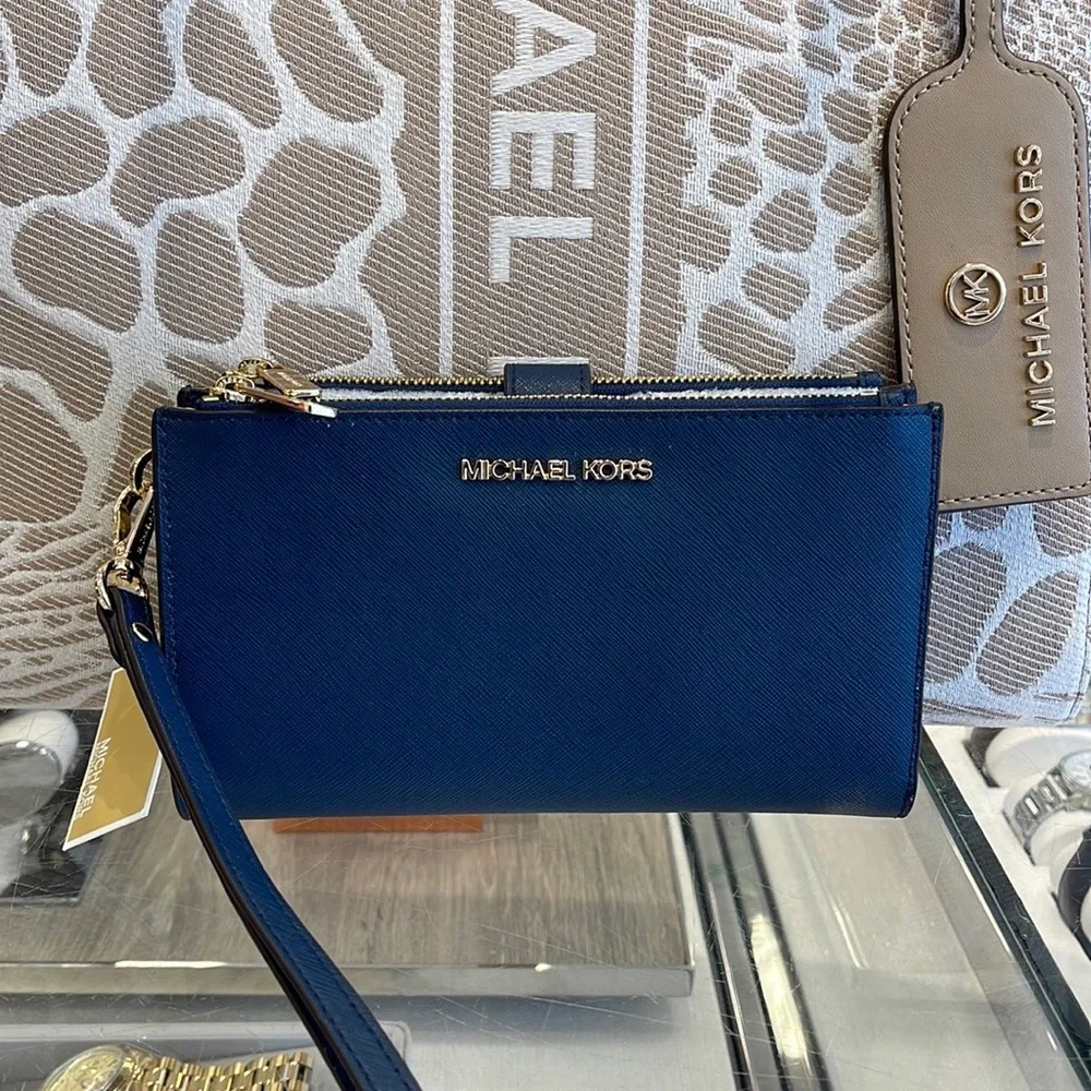 MICHAEL KORS LARGE DOUBLE ZIP WRISTLET WALLET PHONE CASE 
Navy NWT - Picture 9 of 16